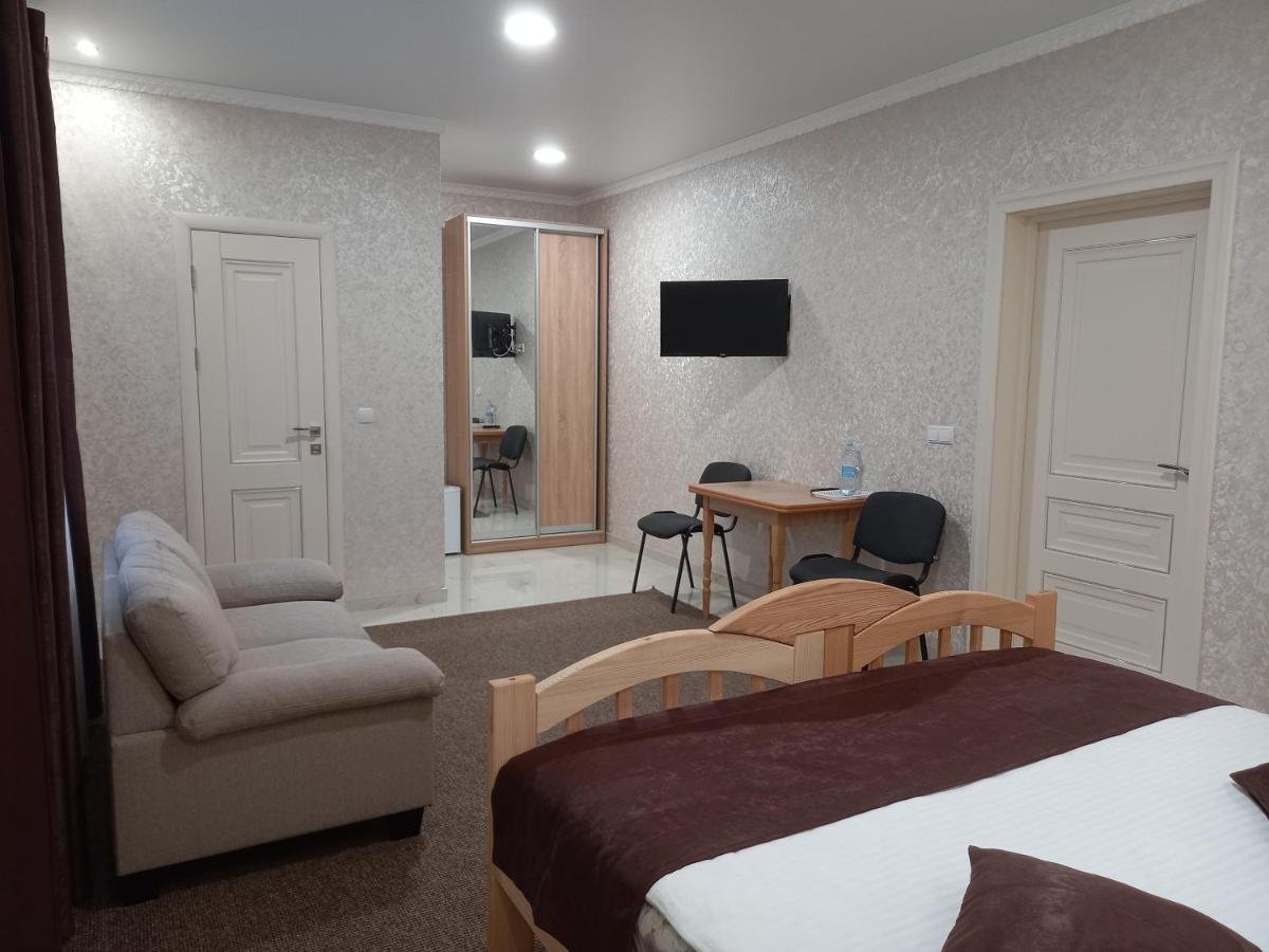 Готель River House Umanʼ Exterior foto