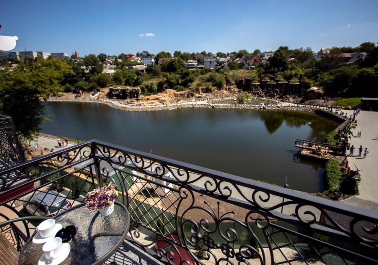 Готель River House Umanʼ Exterior foto
