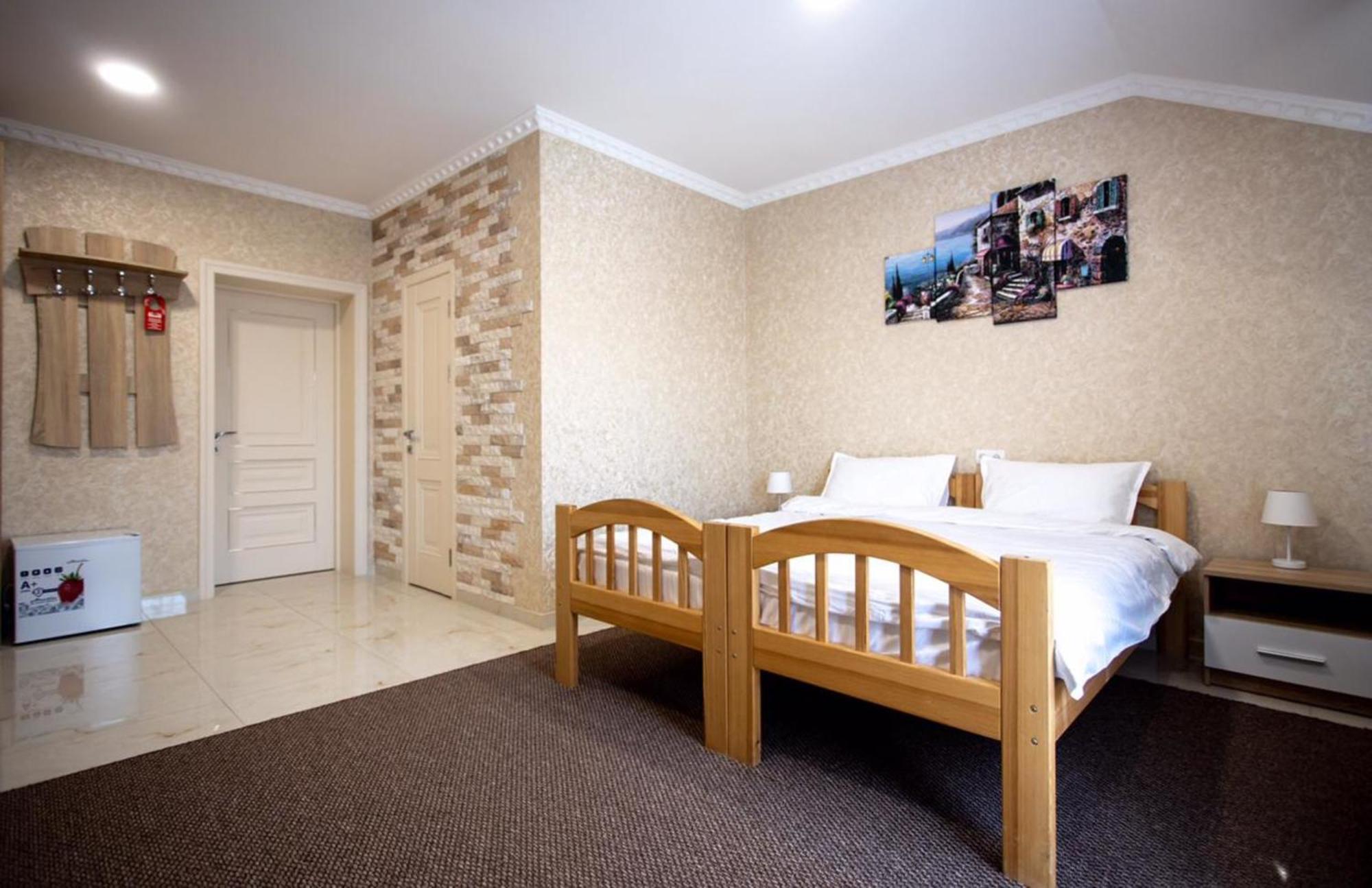 Готель River House Umanʼ Exterior foto