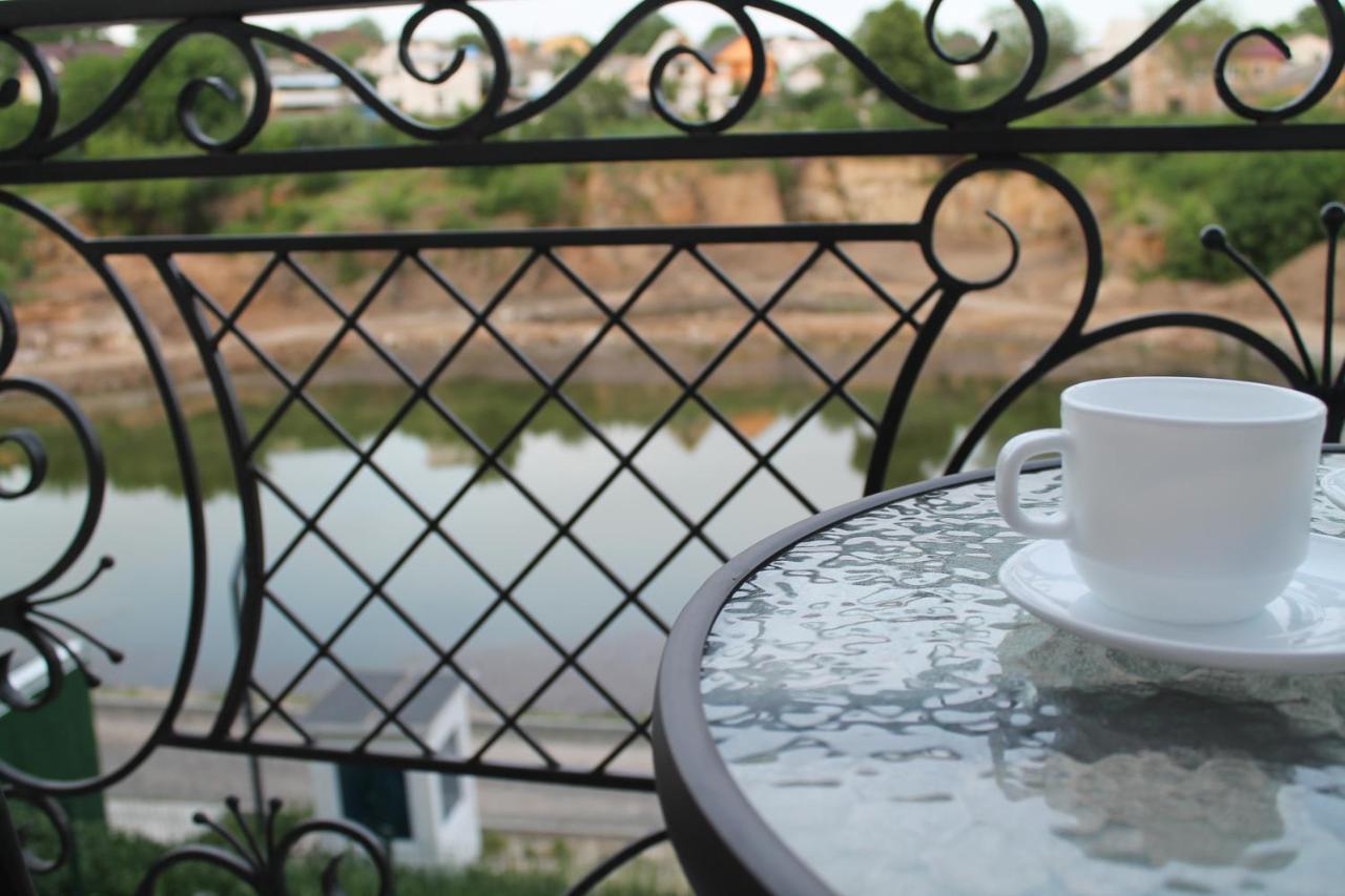 Готель River House Umanʼ Exterior foto